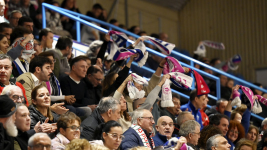 Baloncesto. Baxi contra Zaglebie Sosnowiec