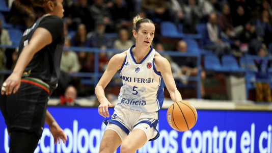 Baloncesto. Baxi contra Zaglebie Sosnowiec