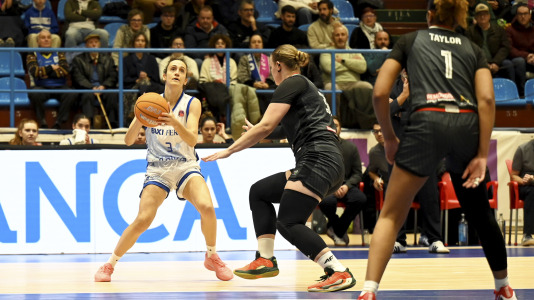 Baloncesto. Baxi contra Zaglebie Sosnowiec