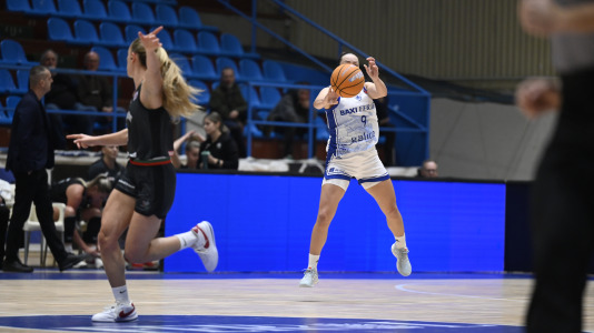 Baloncesto. Baxi contra Zaglebie Sosnowiec