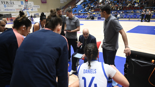 Baloncesto. Baxi contra Zaglebie Sosnowiec