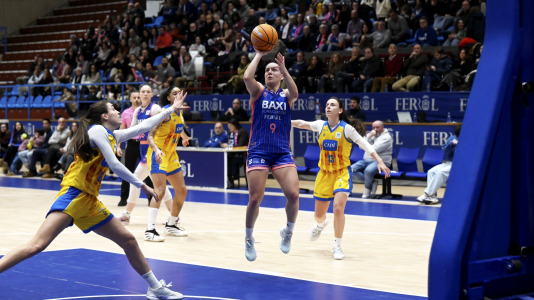 Baloncesto. Baxi Ferrol contra Cadí La Seu
