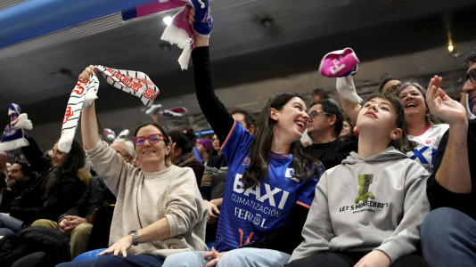 Baloncesto. Baxi Ferrol contra Cadí La Seu