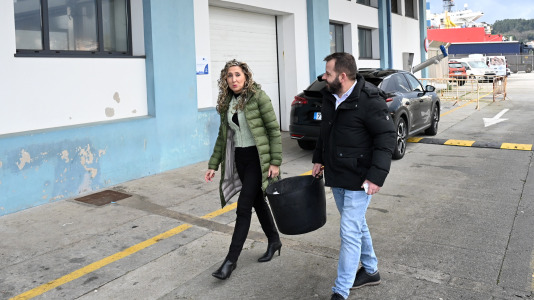 Curuxeiras Martina Aneiros visita las obras realizadas en la cofradía de pescadores 