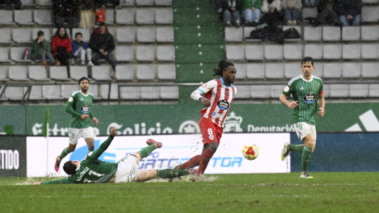 Fútbol. Racing contra Lugo