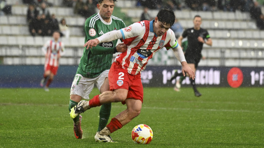 Fútbol. Racing contra Lugo
