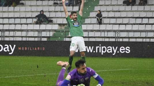 Fútbol. Racing contra Lugo