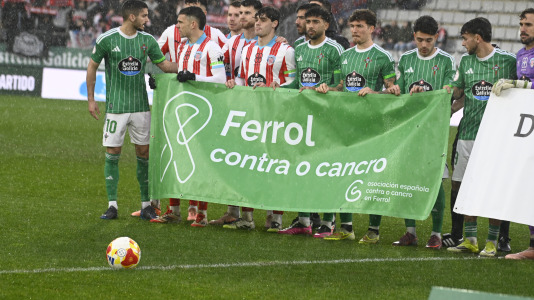 Fútbol. Racing contra Lugo