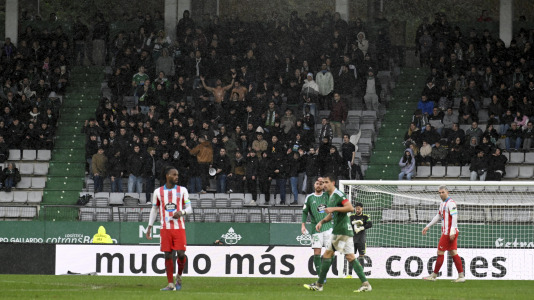 Fútbol. Racing contra Lugo