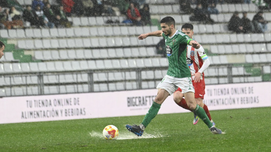 Fútbol. Racing contra Lugo