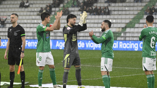 Fútbol. Racing contra Lugo