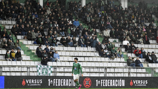 Fútbol. Racing contra Lugo