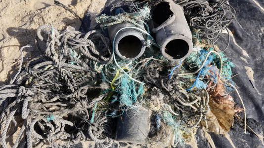 Limpieza playa de Doniños