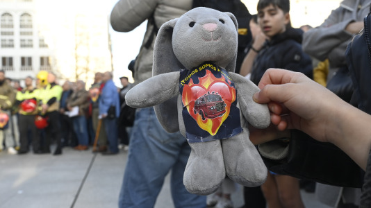 Concentración bomberos en Armas