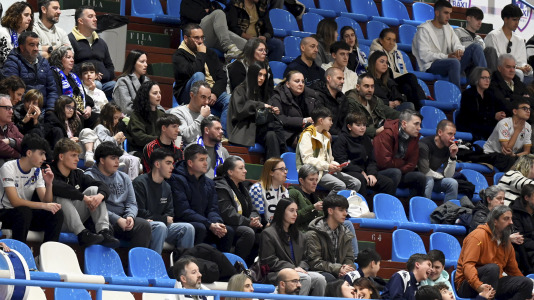 Fútbol sala. O Parrulo contra Valdepeñas