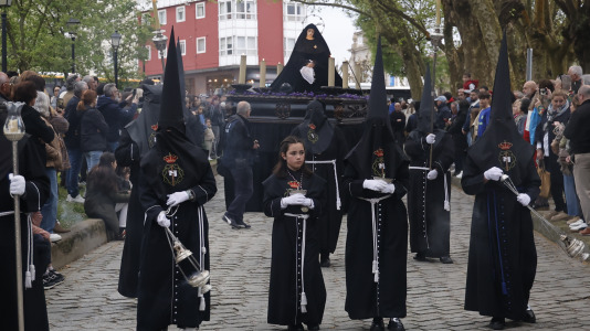 procesión de la Caridad y Silencio Cofradía Las AngustiasSemana Santa Ferrol 2026