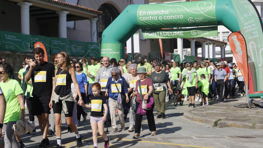 Pontedeume  andaina contra el cáncer