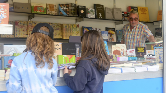 Feria del Libro Tarde Canton