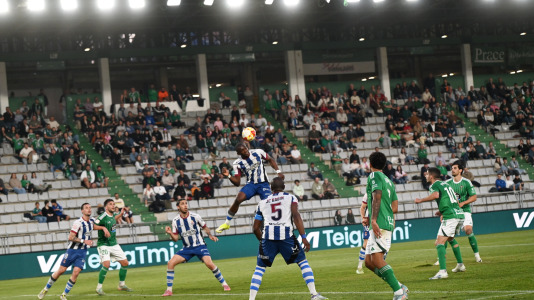 Racing de Ferrol contra Aviles