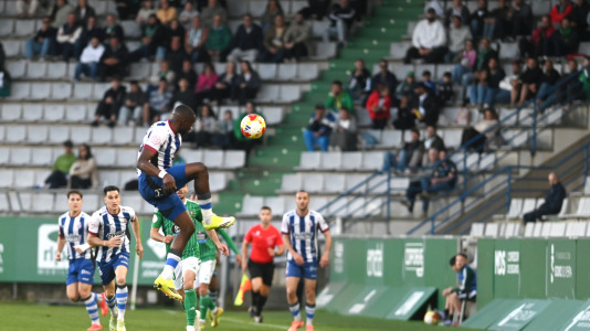 Racing de Ferrol contra Aviles