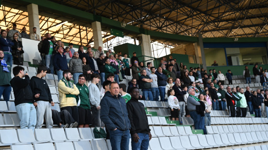 Racing de Ferrol contra Aviles