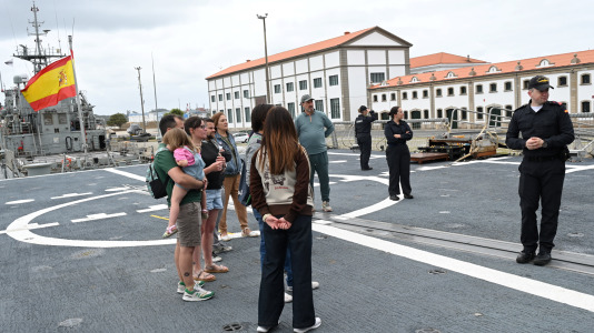 Arsenal de Ferrol Día de puertas abiertas visita a la fragata Méndez Núñez
