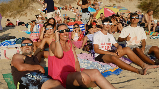 Eclipse en Doniños