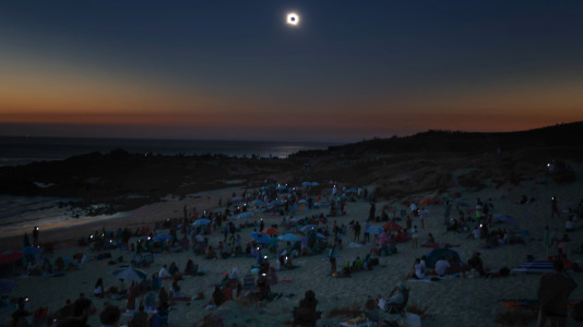 Eclipse en Doniños