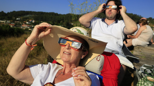 Eclipse en Doniños