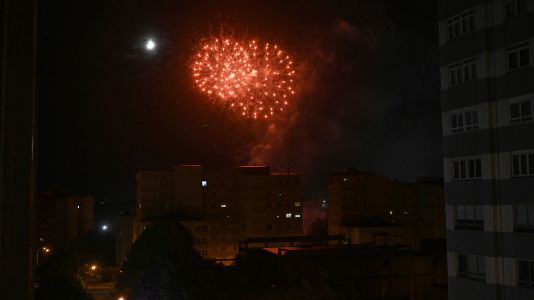 Fuegos artificiales. Fiestas de Caranza 2026