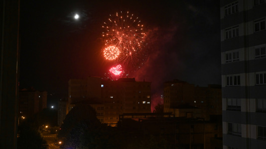 Fuegos artificiales. Fiestas de Caranza 2026