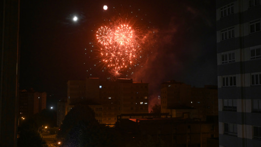 Fuegos artificiales. Fiestas de Caranza 2026