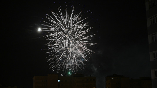 Fuegos artificiales. Fiestas de Caranza 2026