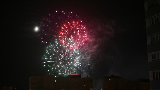 Fuegos artificiales. Fiestas de Caranza 2026