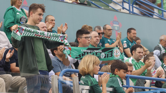 Partido entre el Racing Club Ferrol y el Pontevedra CF