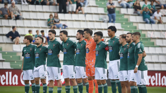Partido entre el Racing Club Ferrol y el Pontevedra CF
