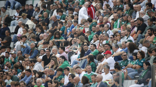 Partido entre el Racing Club Ferrol y el Pontevedra CF