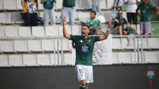 Partido entre el Racing Club Ferrol y el Pontevedra CF