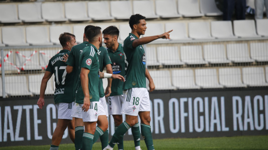 Partido entre el Racing Club Ferrol y el Pontevedra CF