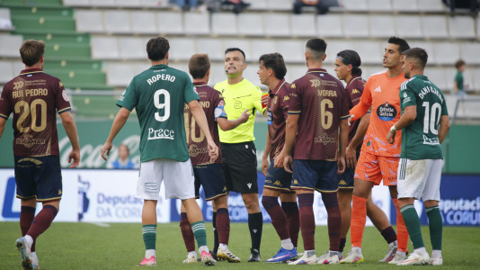 Partido entre el Racing Club Ferrol y el Pontevedra CF