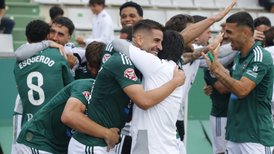 Partido entre el Racing Club Ferrol y el Pontevedra CF