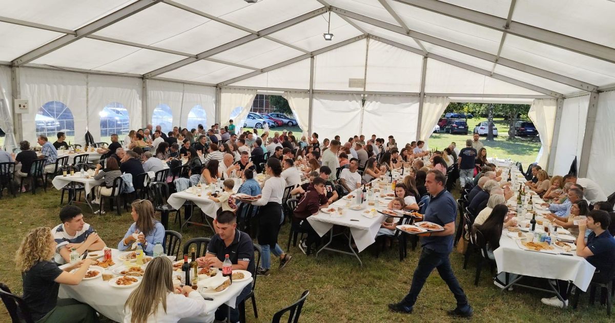 Celebración del fin de verano del grupo Intaf en Narón