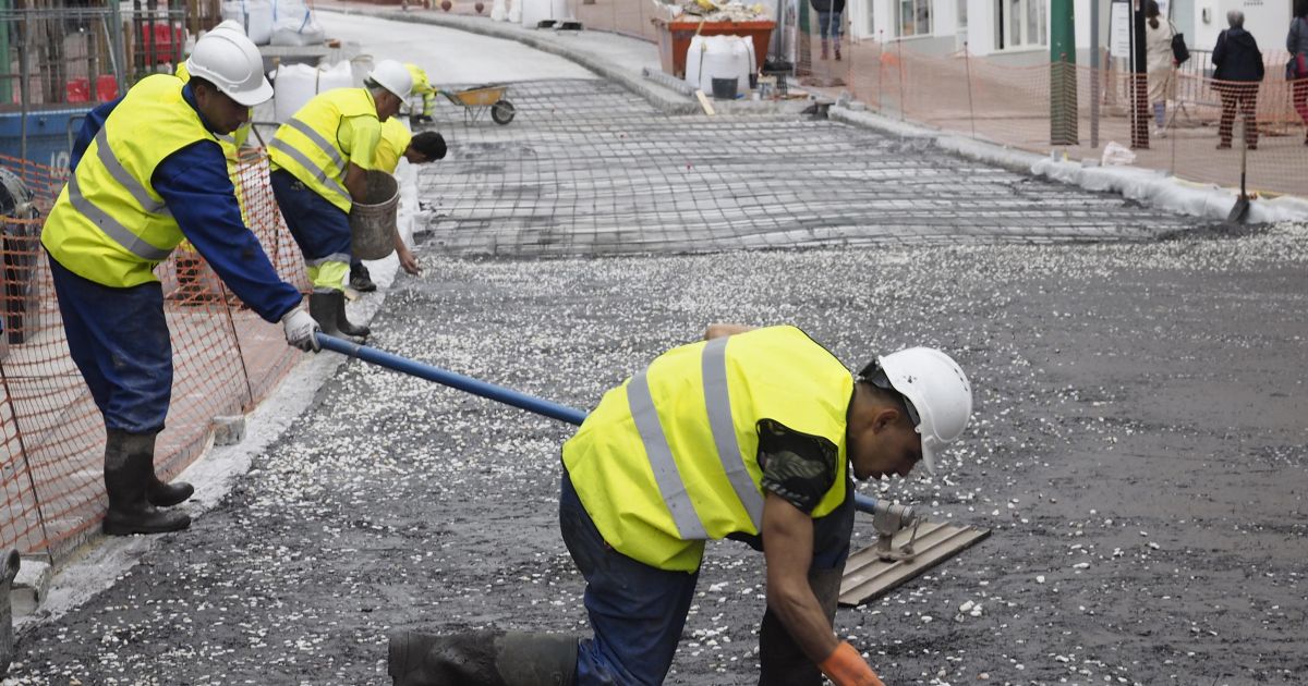 Ferrolterra se desmarca de la provincia y Galicia y sigue creando empleo